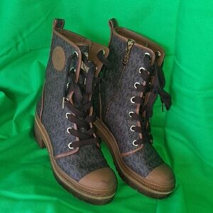 Michael Kors Navy and Brown Lace-Up Combat Boots